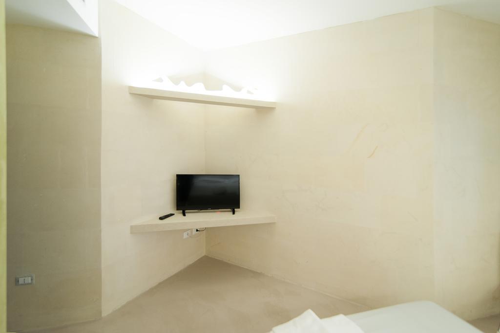Bianco Mare